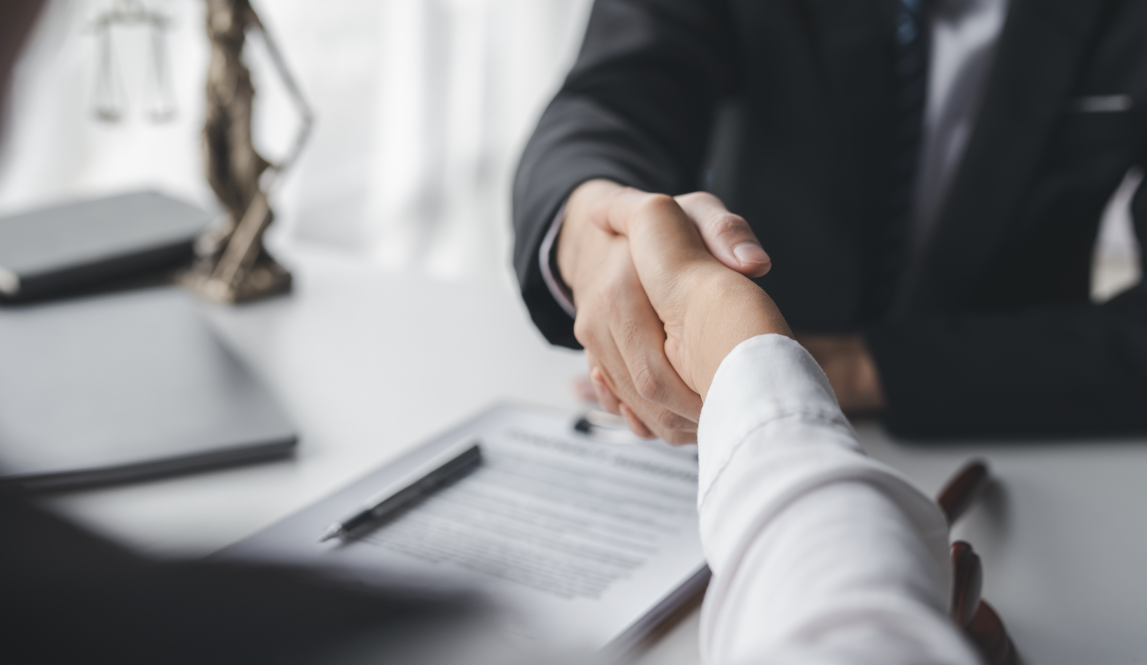 Diplomado en Contratos Administrativos: Licitación, Ejecución y Extinción